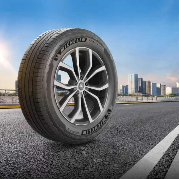 Pirelli Scorpion Verde – 235/65R18 SUV All-Season Tire