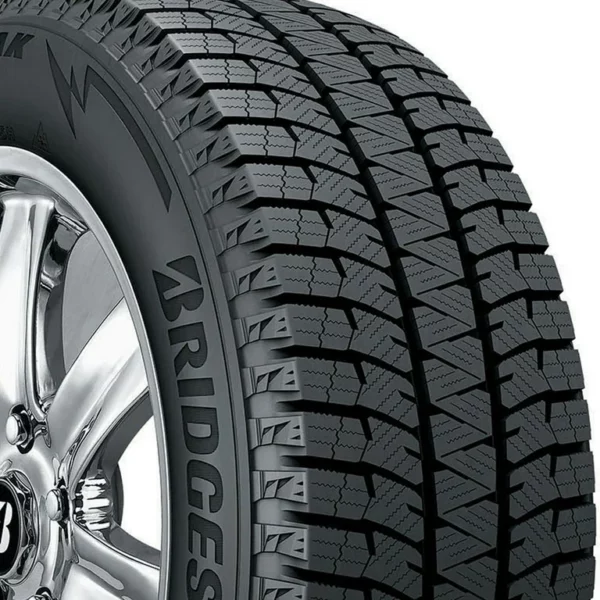 Bridgestone Blizzak WS90 – 215/60R16 Winter Tire